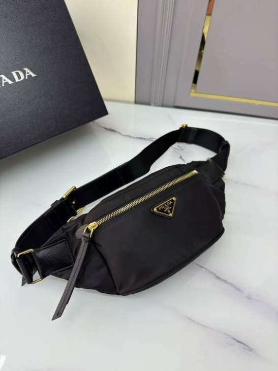 Picture of Prada Handbags _SKUfw226205561fw